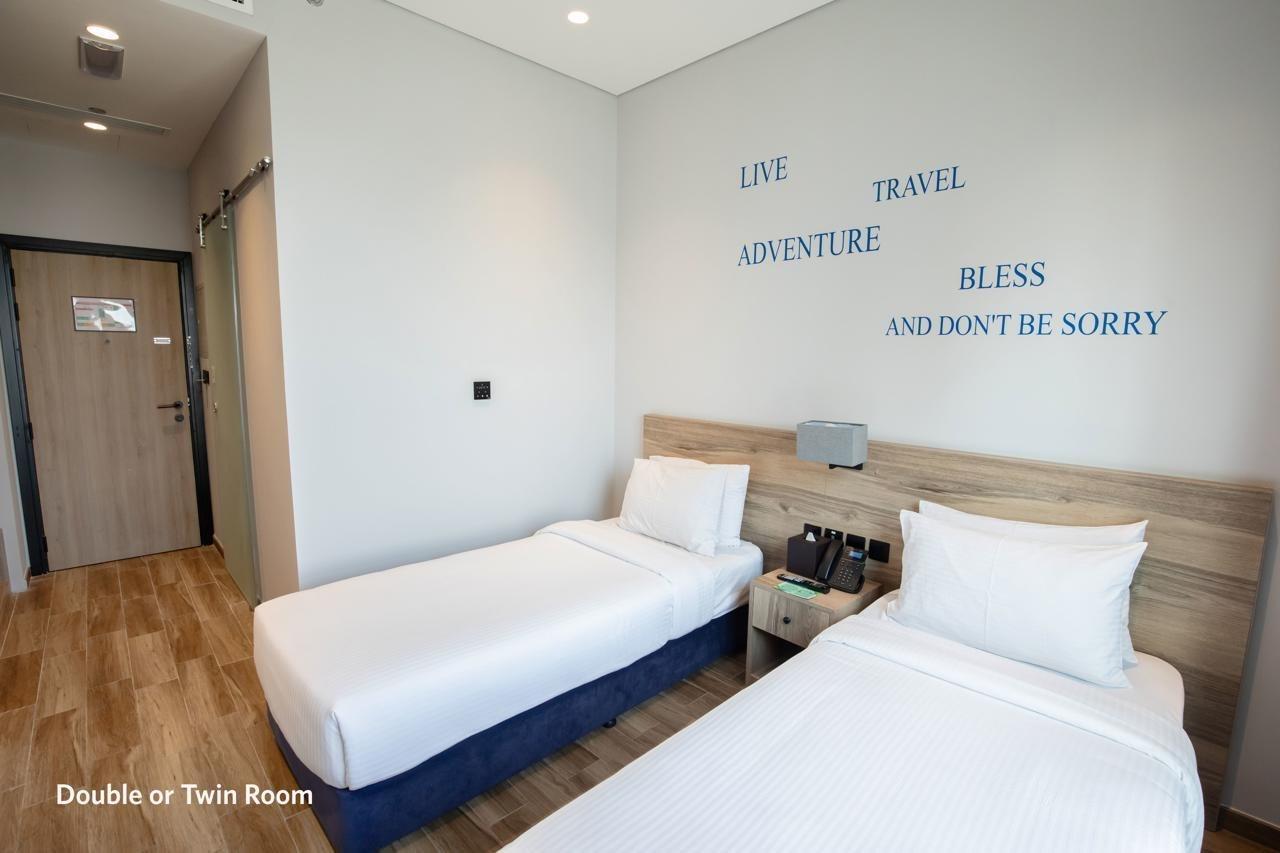 Kingsgate Al Jaddaf Hotel By Millennium Dubai Exteriör bild