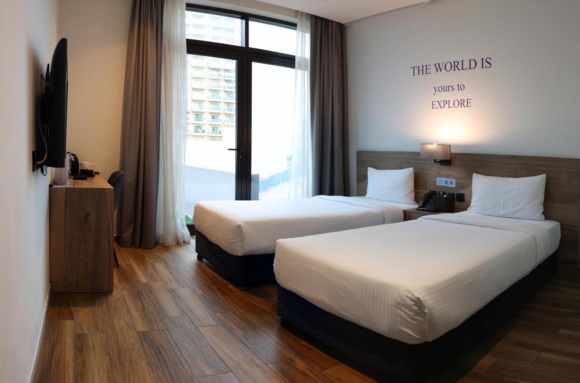 Kingsgate Al Jaddaf Hotel By Millennium Dubai Exteriör bild