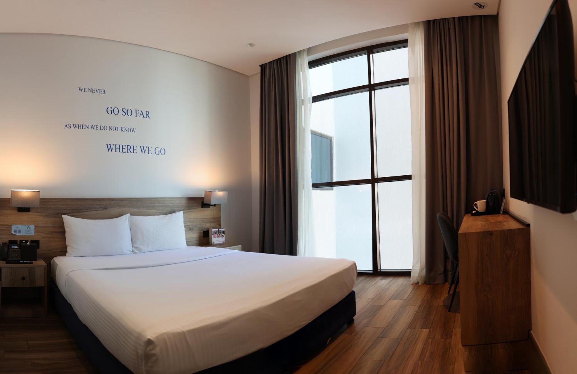 Kingsgate Al Jaddaf Hotel By Millennium Dubai Exteriör bild