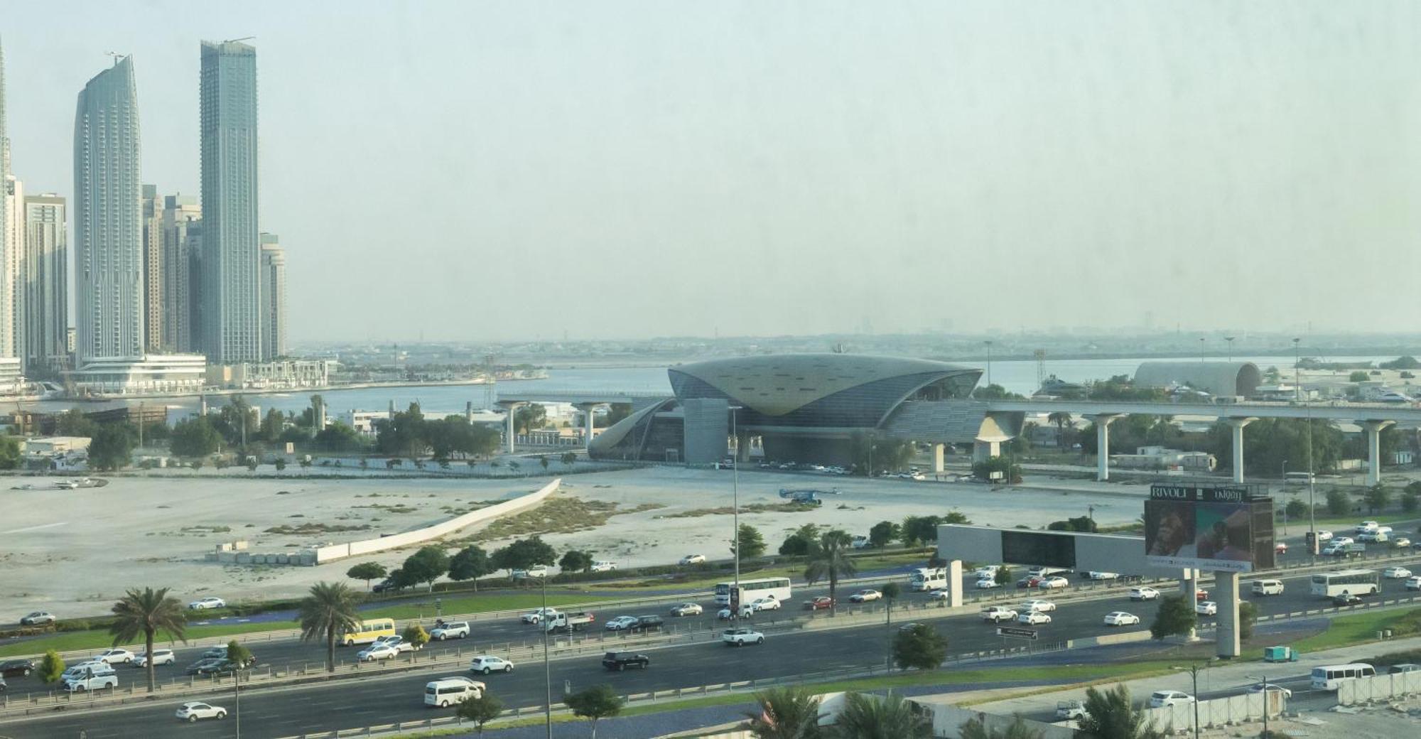 Kingsgate Al Jaddaf Hotel By Millennium Dubai Exteriör bild